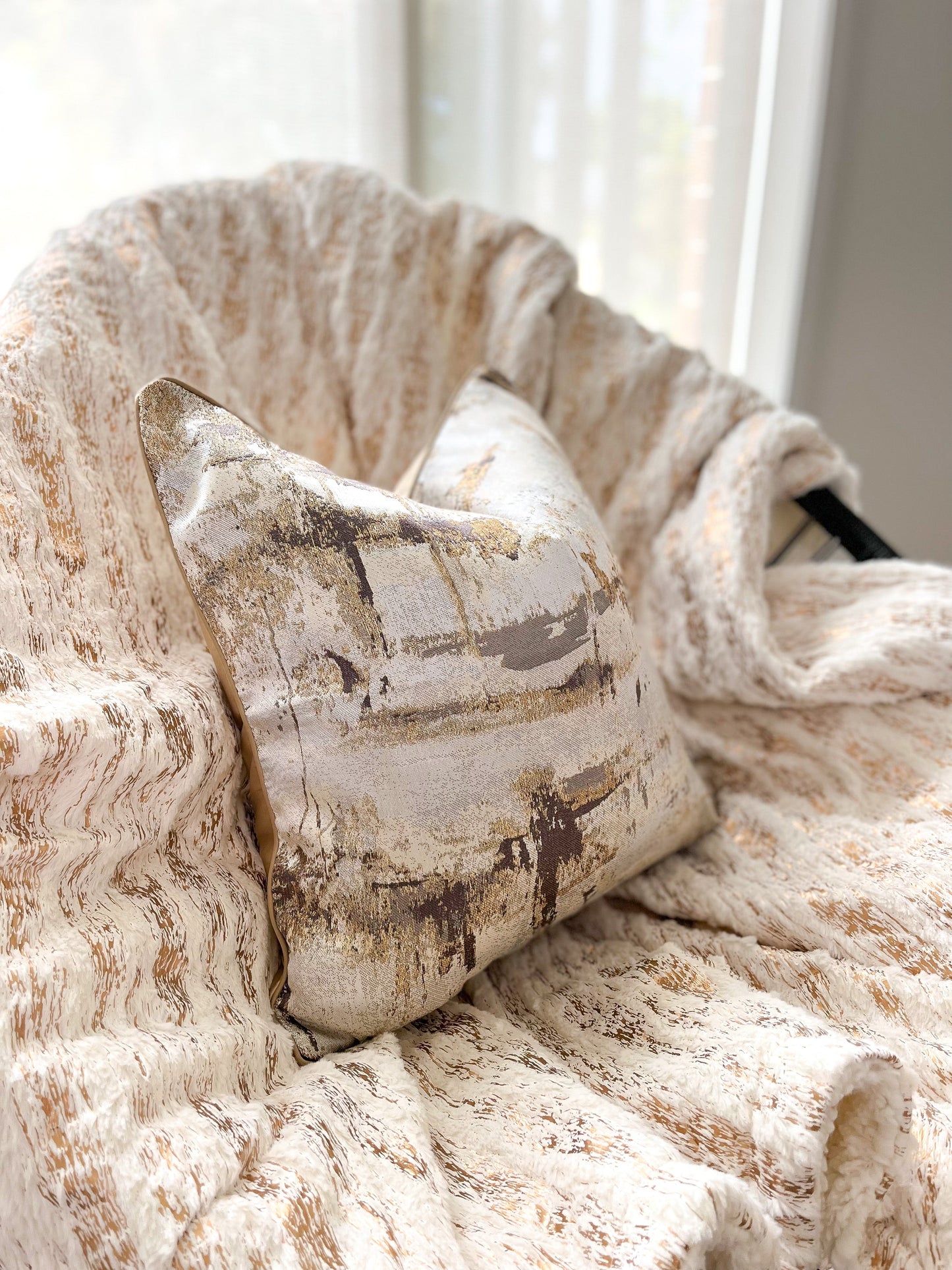 Dark pink, Beige & Gold Luxury Cushion Cover
